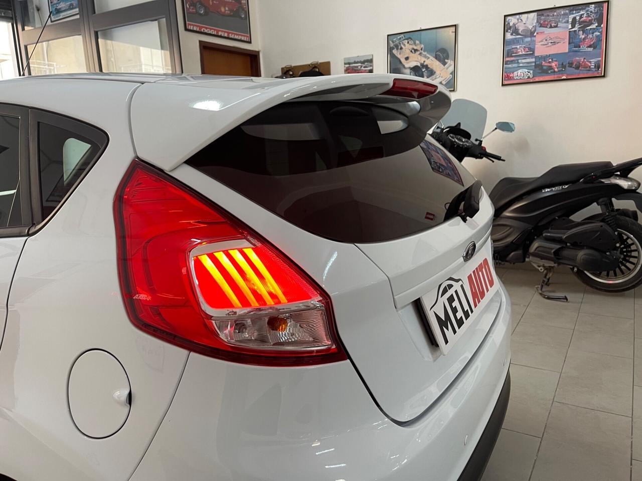 Ford Fiesta 1.5 TDCI 75CV 5 ST-Line