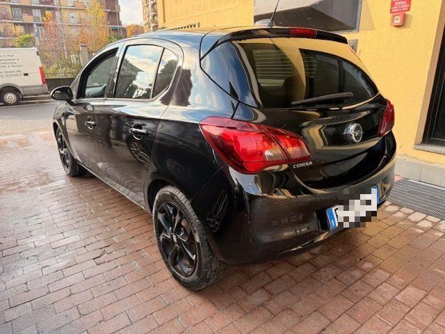 OPEL Corsa 1.2 5 porte Black Edition