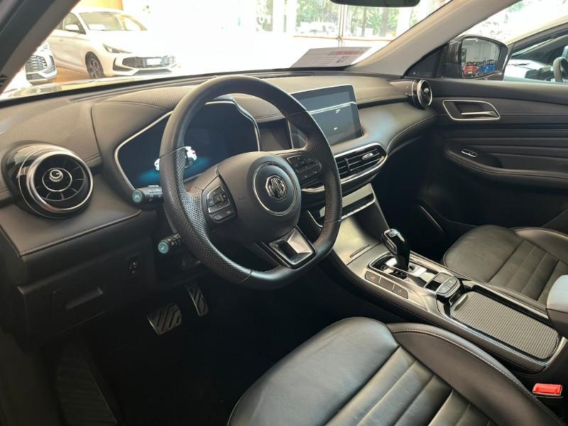MG HS 1.5T-GDI AT Luxury