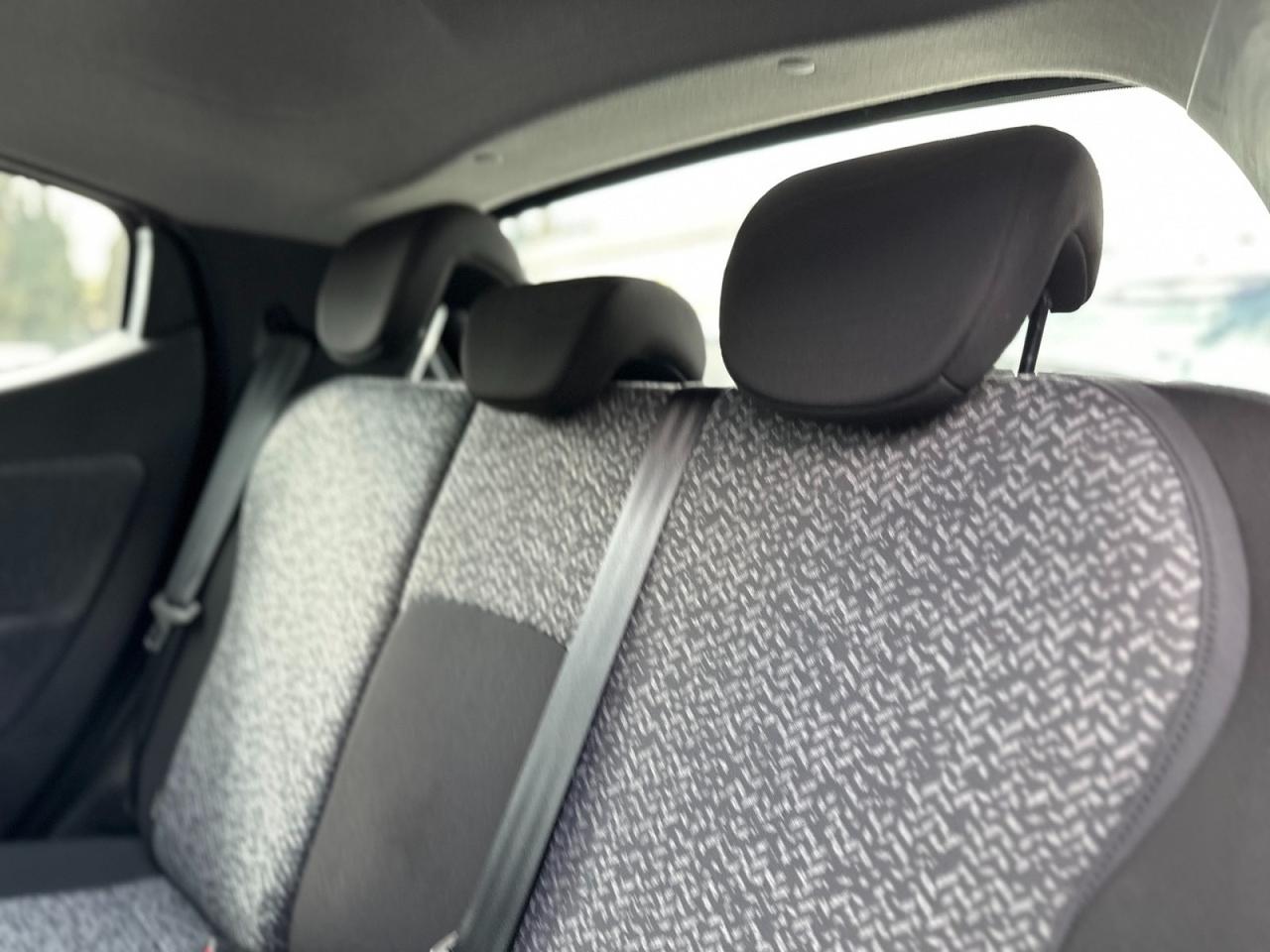 LANCIA Ypsilon III 2021 - Ypsilon 1.0 firefly hybrid Silver s&s 70cv