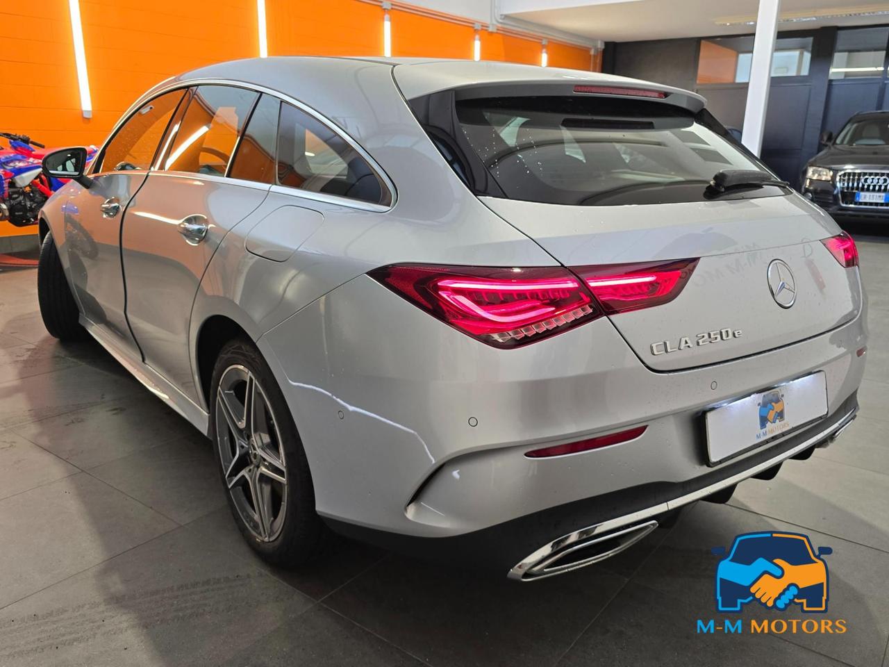 Mercedes CLA Shooting Brake 250 e phev (eq-power) Premium auto