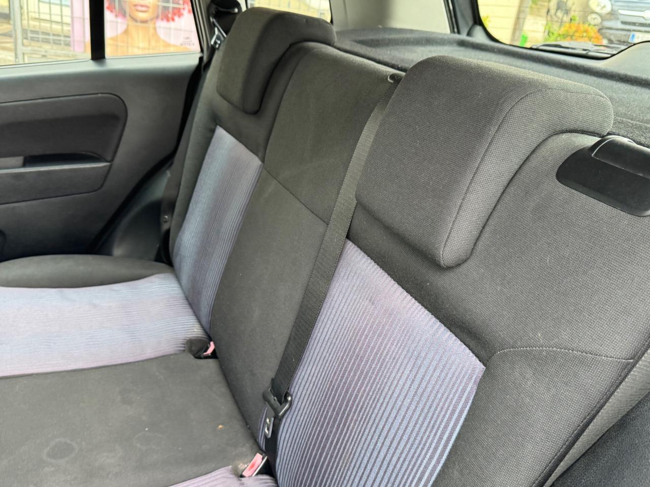 Ford Fusion 1.6 TDCi 5p. Collection