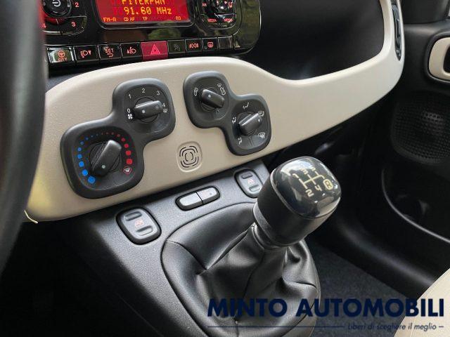 FIAT Panda 1.2 69CV LOUNGE UNIPROPRIETARIO ADATTA NEOPATENT.