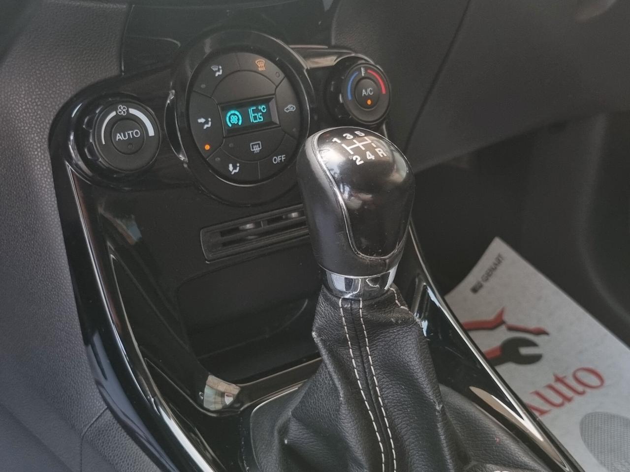 Ford Fiesta VI 2013 1.0 Titanium 80cv 5p E6