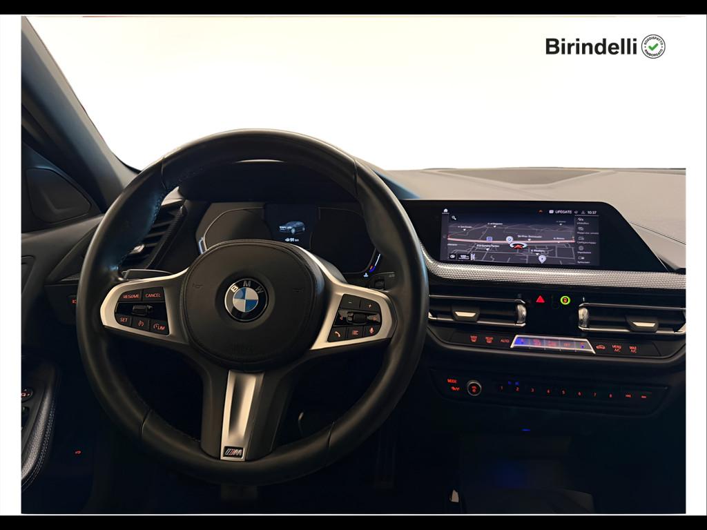 BMW Serie 1 (F40) - 118d 5p. Msport