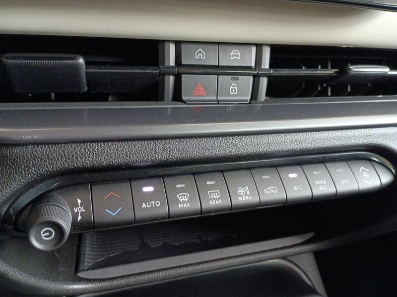 FIAT 600 1.2 Hybrid 110cv La Prima