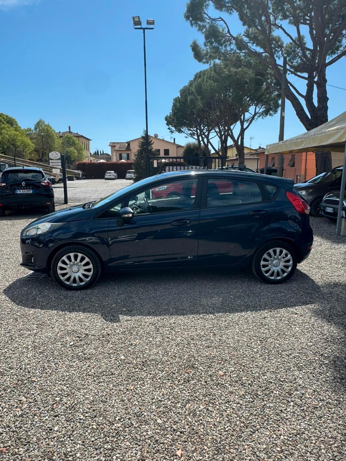 Ford Fiesta 1.5 TDCi 75CV 5 porte Black & White Edition EURO 6B