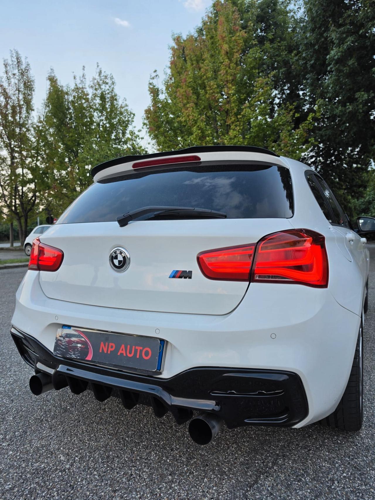 Bmw 116 116d 5p. Msport