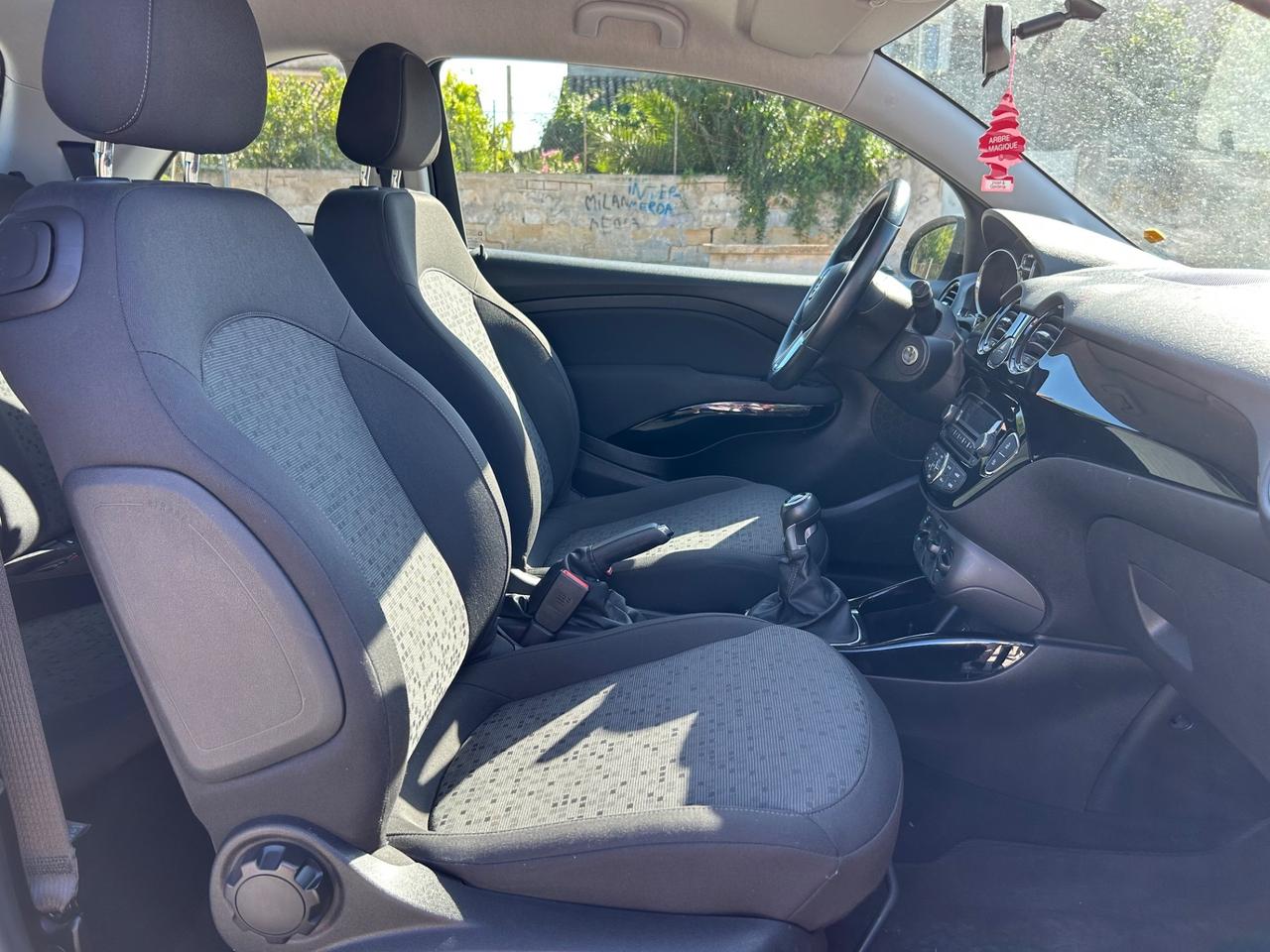 Opel Adam Rocks 1.2 70 CV