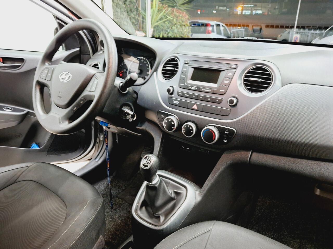 Hyundai i10 1.0 Benzina GPL Casa Madre