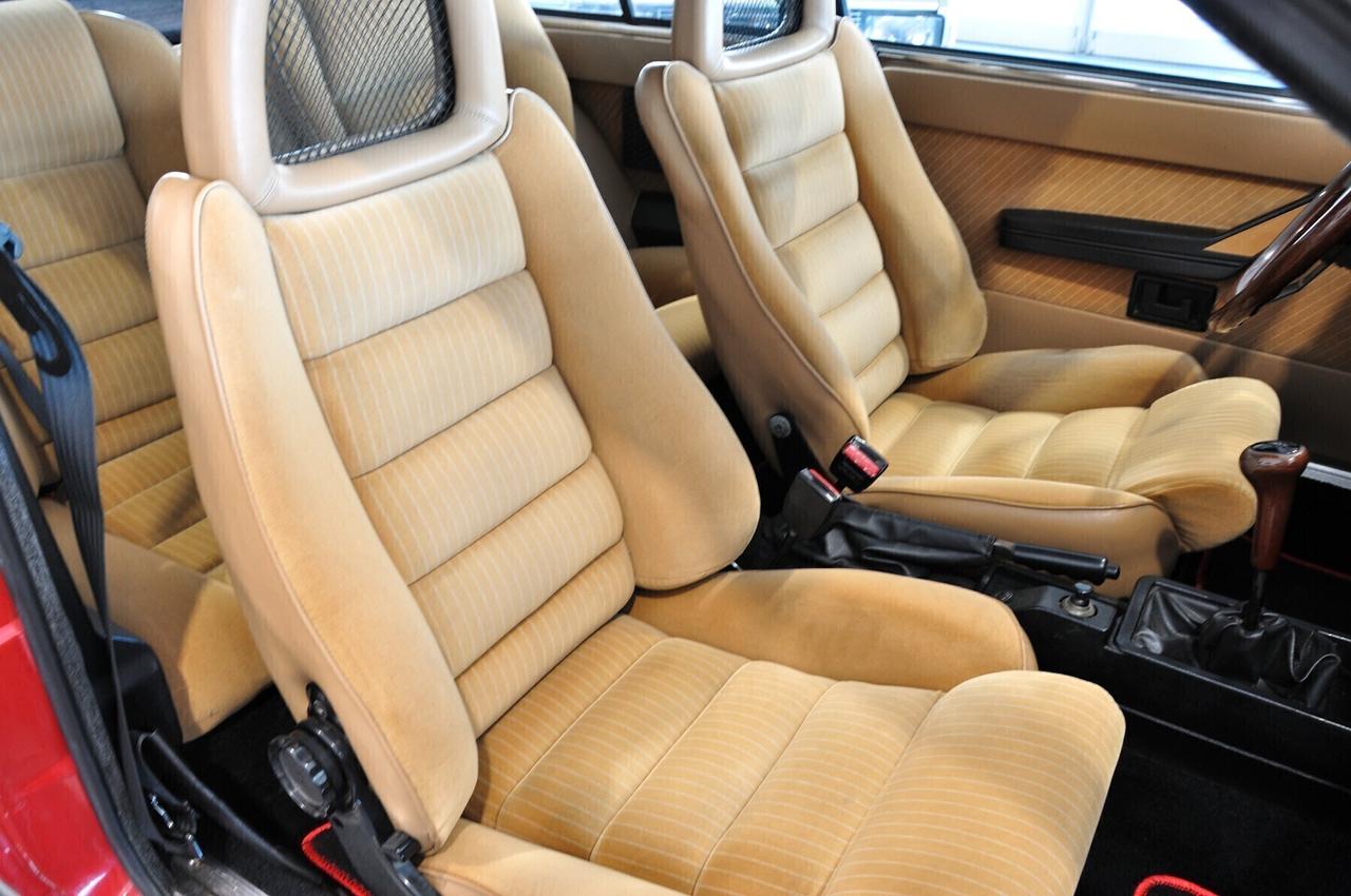 Alfa Romeo Alfetta GTV 2.0