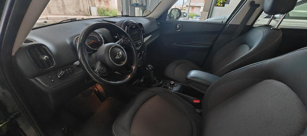 Mini Cooper D Countryman 2.0 Business Automatica