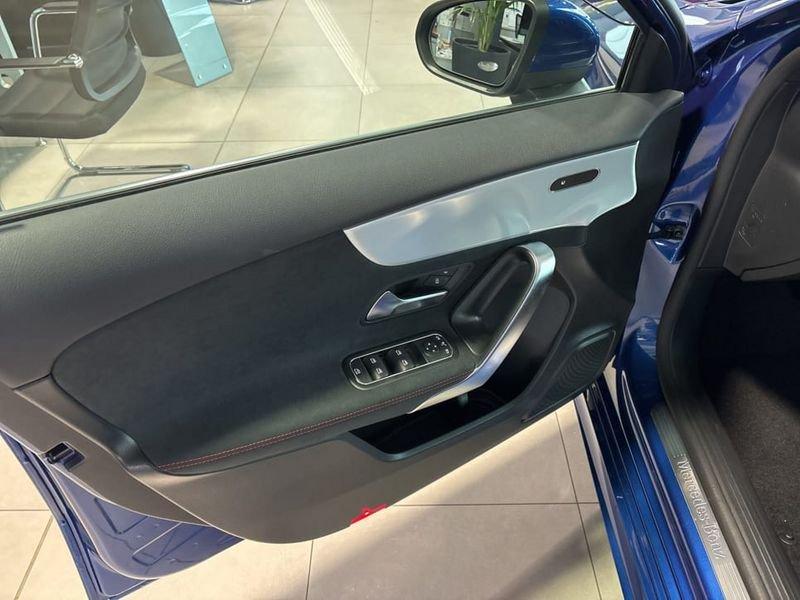 Mercedes-Benz Classe A 180d Automatic AMG Line Advanced Plus Digital Edition