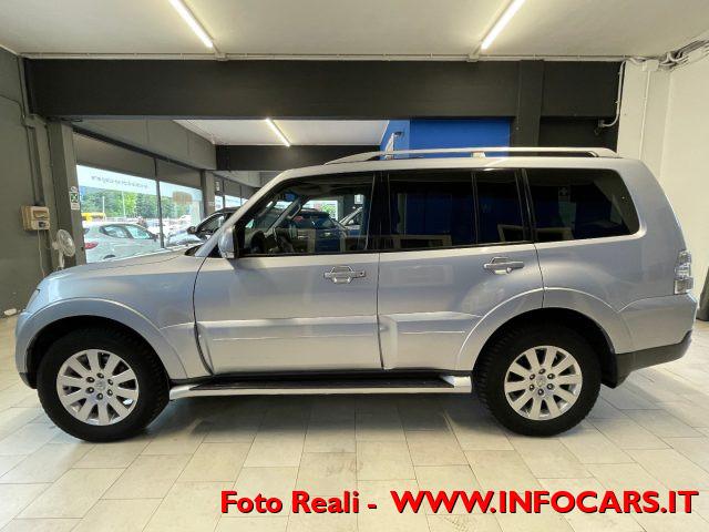 MITSUBISHI Pajero 3.2 DI-D 16V aut. 7p. Instyle DPF