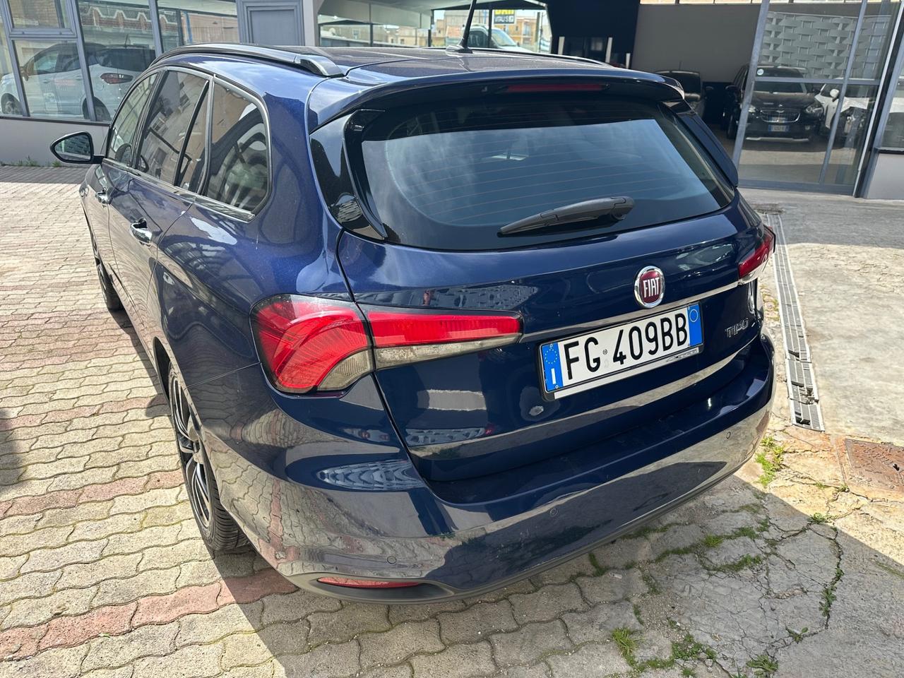 Fiat Tipo 1.6 Mjt S&S SW Lounge 2016