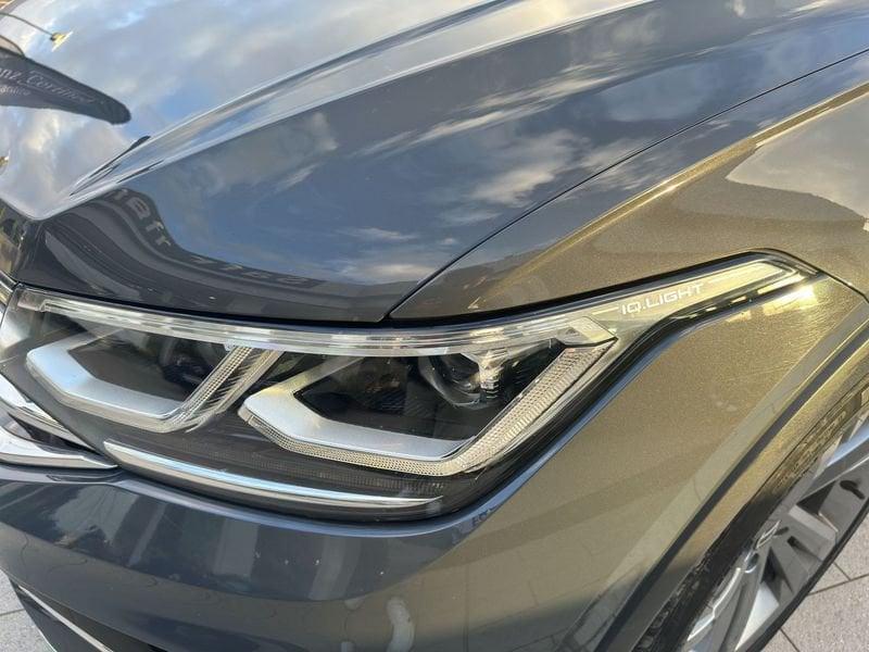 Volkswagen Tiguan Tiguan 2.0 TDI 150 CV SCR DSG R-Line