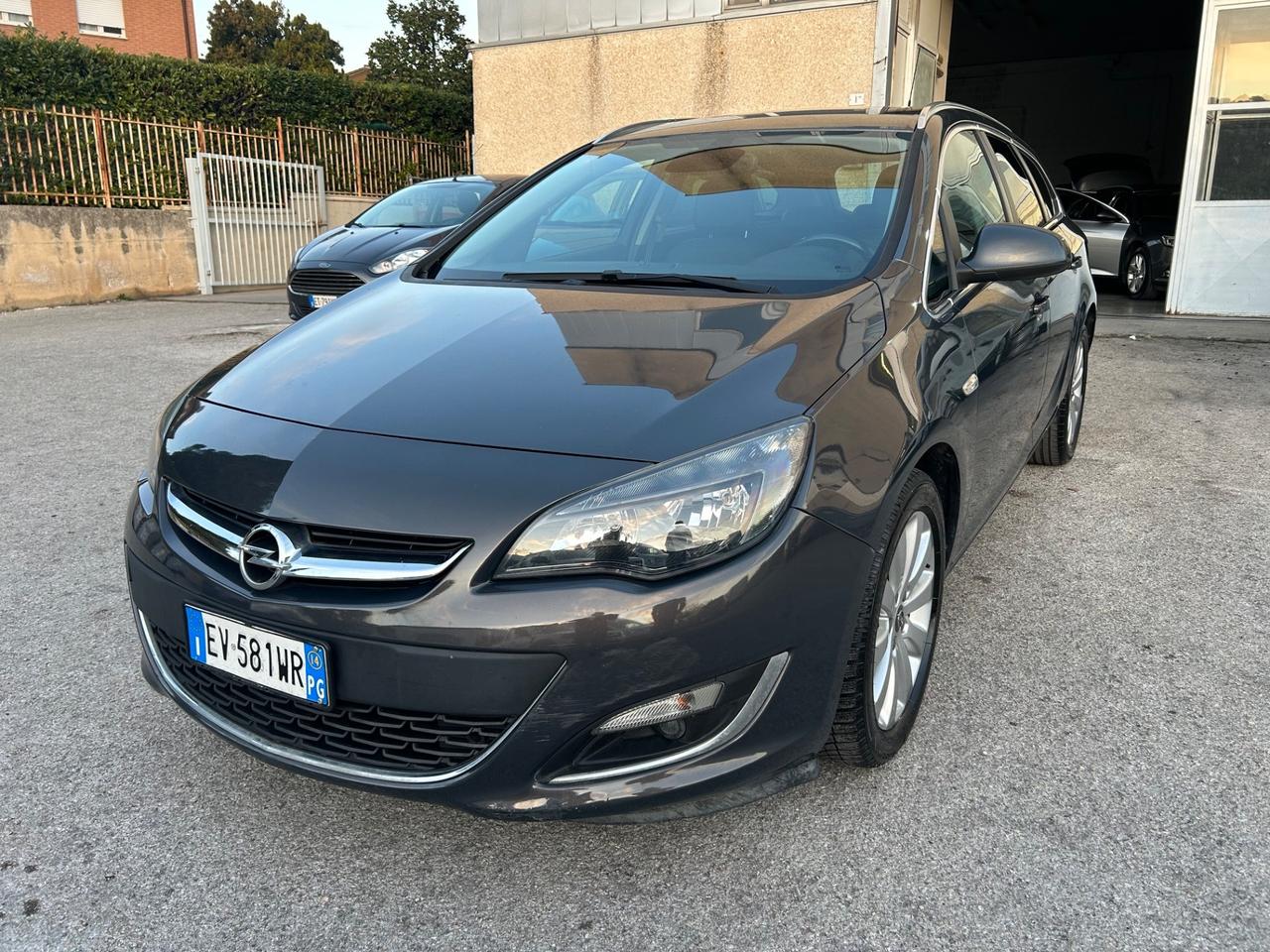 Opel Astra 1.6 CDTI 136CV EcoFLEX S&S Sports Tourer Cosmo