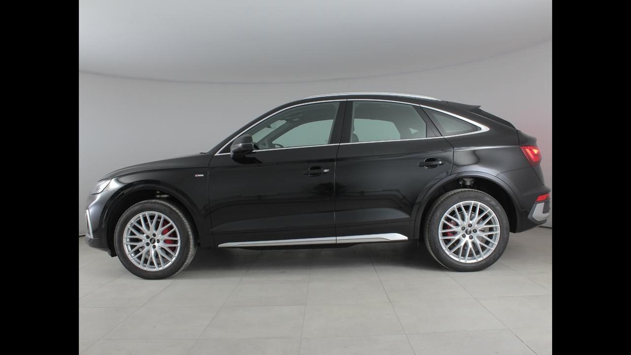 AUDI Q5 Sportback 2021 - Q5 Sportback 40 2.0 tdi mhev 12V S line quattro s-tronic