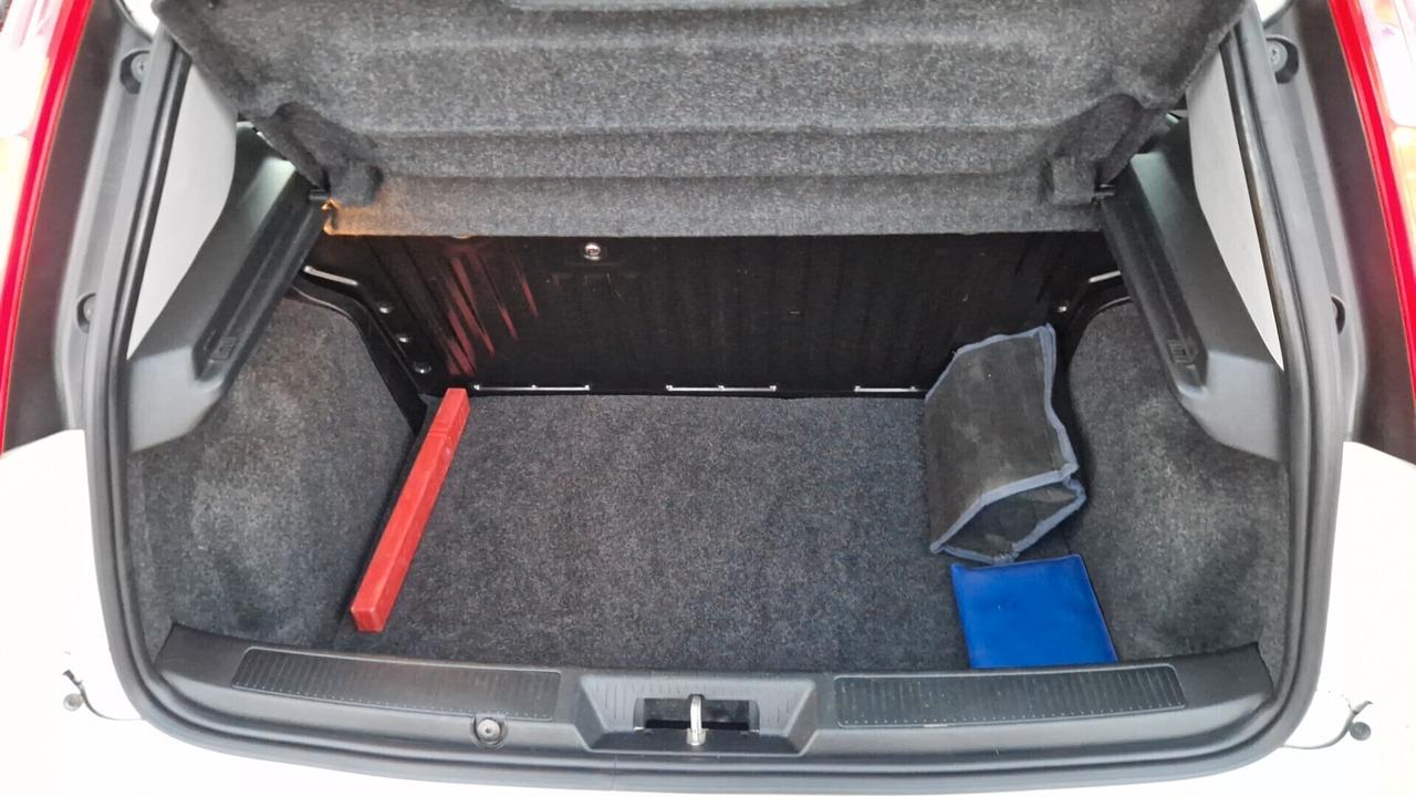 Fiat Punto 1.4 GPL 5 perfetta garantita 12 mesi