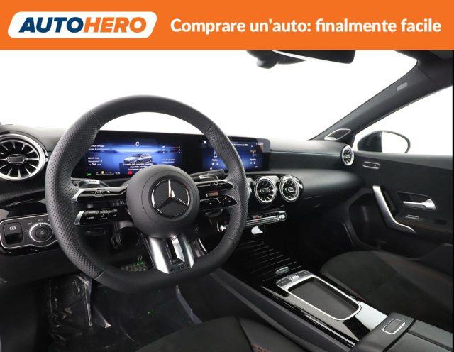 MERCEDES-BENZ A 35 AMG 4Matic Premium