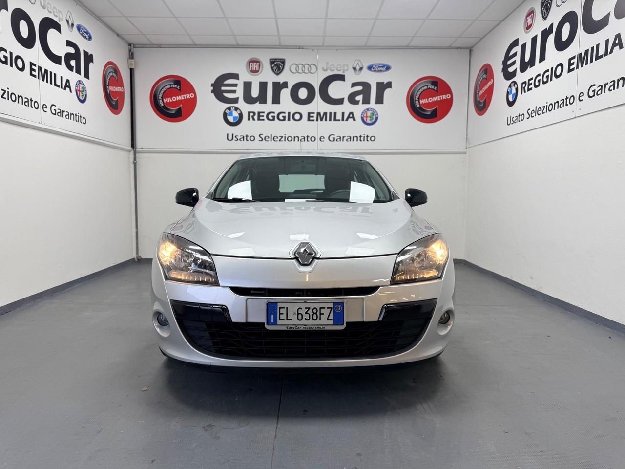 Renault Megane 1.6 Attractive GPL 04/2012 NEOPATENTATI