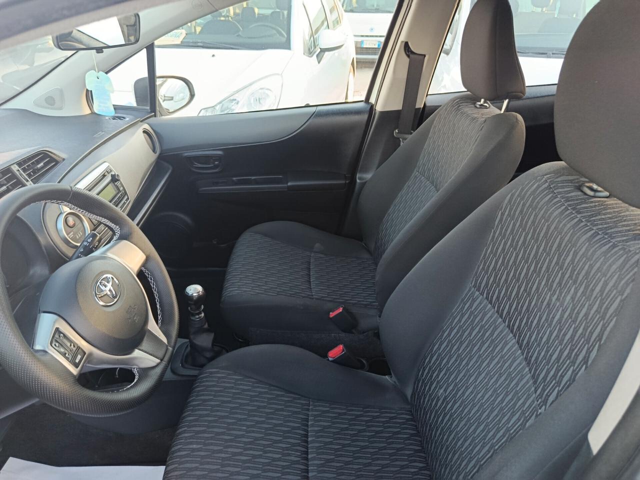 Toyota Yaris 1.4 D-4D Lounge 5 porte