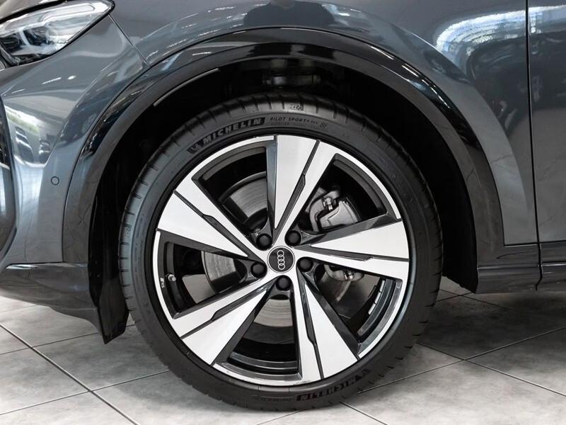 Audi Q5 2.0 TDI mHEV s line quattro tronic(204cv)