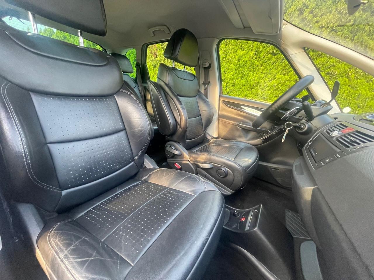 Citroen C4 Grand Picasso 2.0 HDi 150 FAP Exclusive