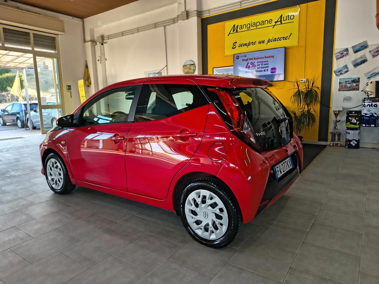 Toyota Aygo 1.0 VVT-i 72 CV 5 porte x-cool