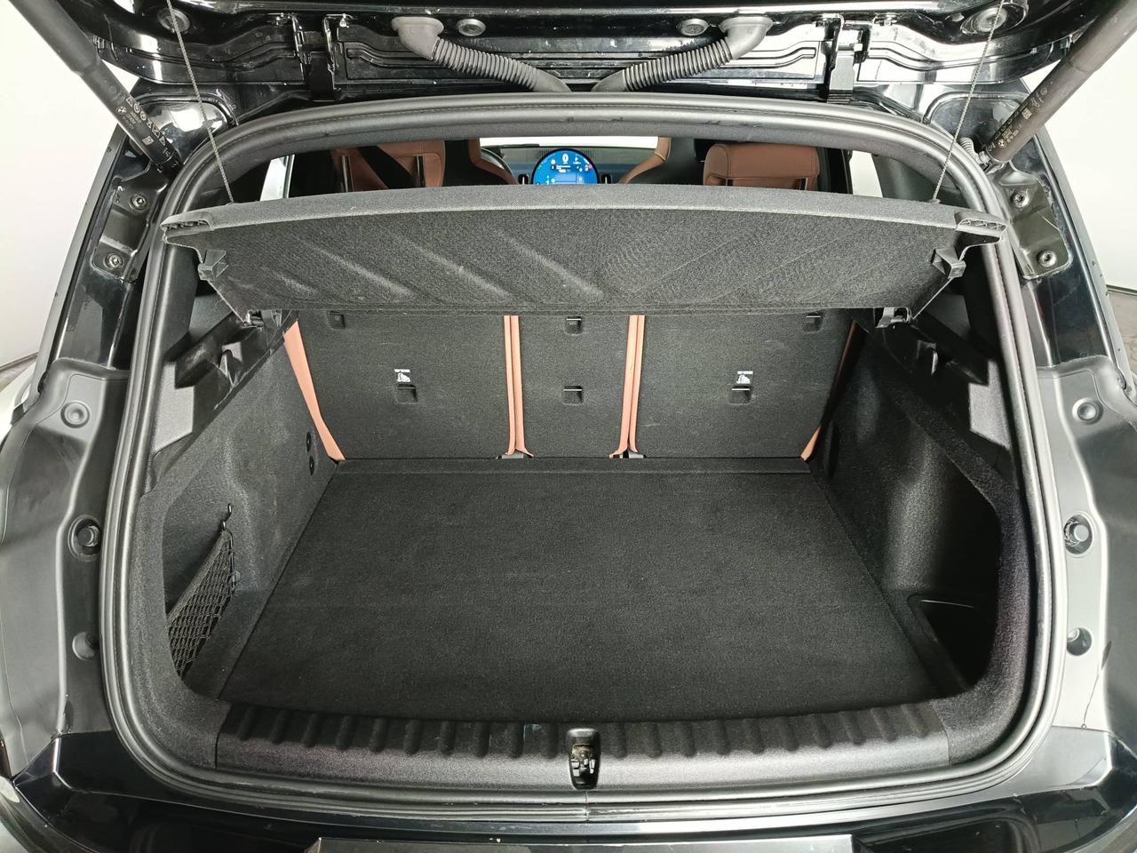 MINI Mini Countryman U25 - Mini Countryman 2.0 48V D Favoured auto