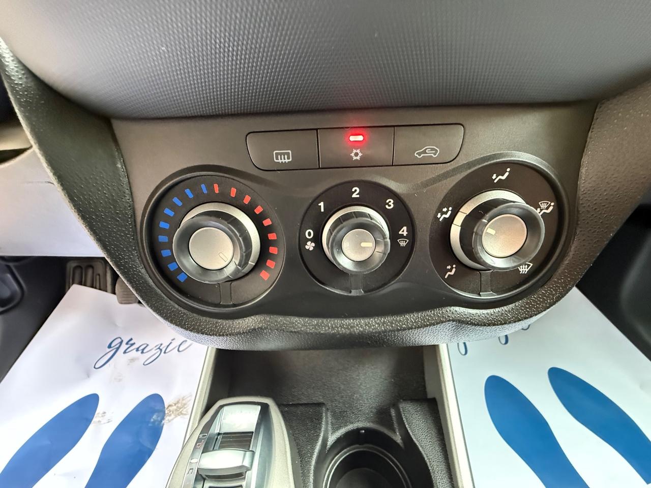 Alfa Romeo MiTo 1.3 JTDm 85 CV-Neopatentati