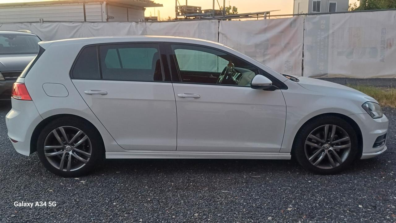 Volkswagen Golf 2.0 TDI 5p. Highline BlueMotion Technology