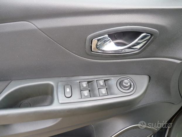 RENAULT Captur dCi 8V 90 CV Start&Stop Energy Z