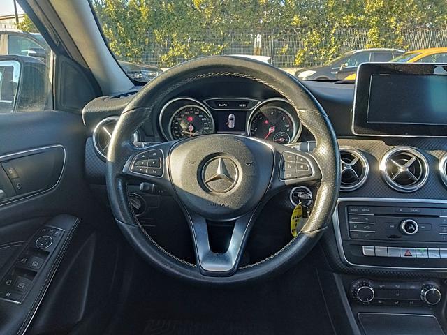 MERCEDES-BENZ A 200 2.0cc 136cv CRUISECONTROL BLUETOOTH CRUISE