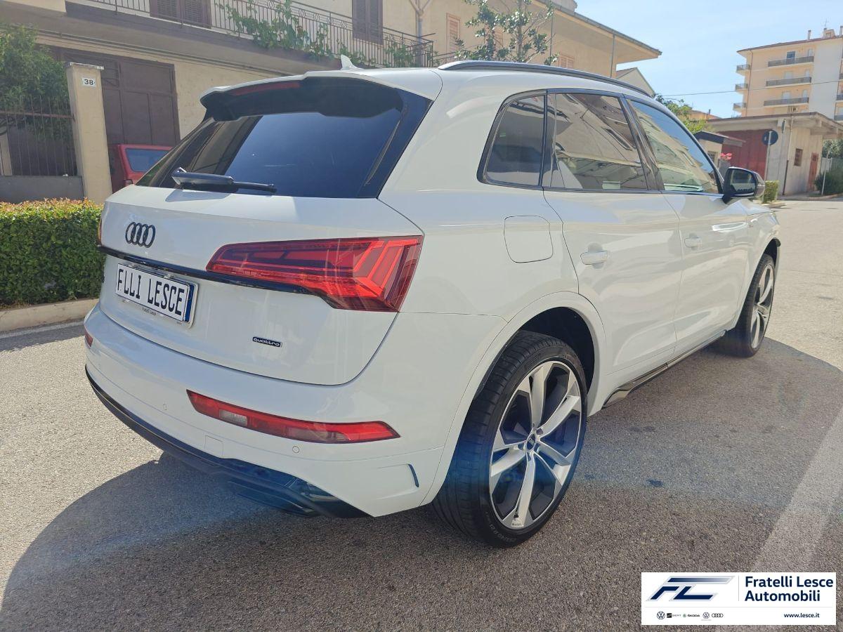 AUDI - Q5 40 2.0 tdi mhev 12V S line Plus quattro s-tronic (Pronta Consegna!!)