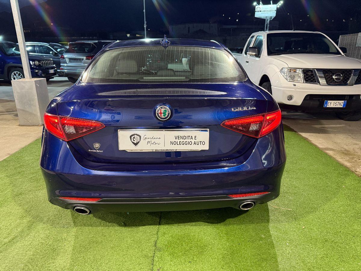 ALFA ROMEO - Giulia 2.2 t Super 180cv auto