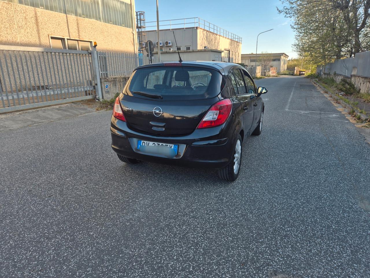 Opel Corsa 1.2 5 porte Club