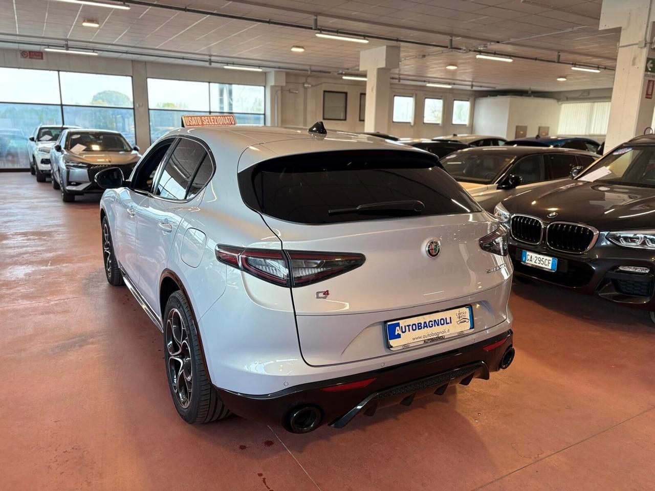 Alfa Romeo Stelvio VELOCE 2.2 Turbodiesel AT8 Q4 SPOTICAR