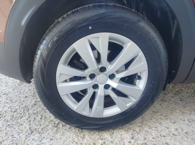 PEUGEOT 3008 BlueHDi 130 EAT8 Autom. Business