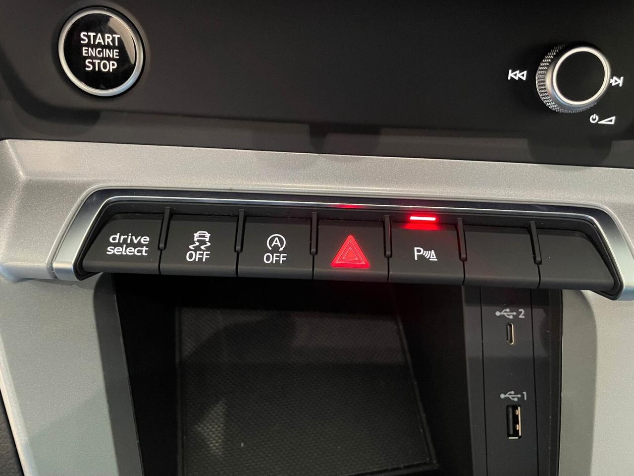 AUDI Q3 SPTB 35TDI 150cv S-TRONIC S-LINE