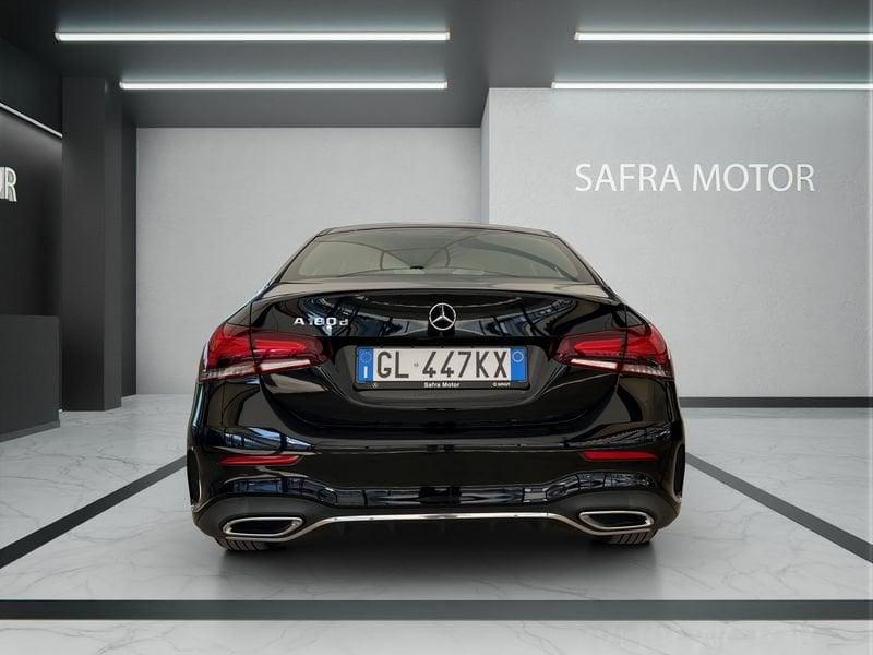 Mercedes-Benz Classe A Berlina 180 d Sedan Automatic Premium