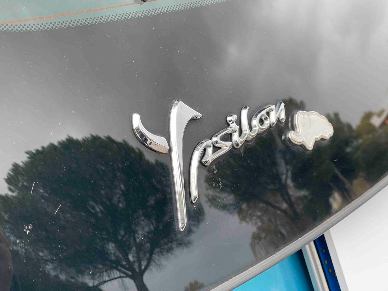 Lancia Ypsilon 1.2 69 CV 5 porte Elefantino NEOPATENTATI