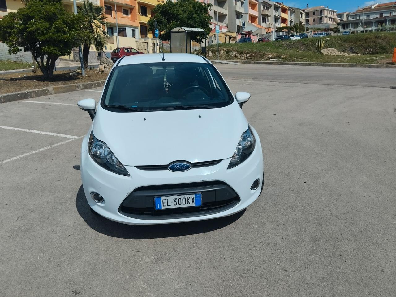 Ford Fiesta 1.4 5 porte Bz.- GPL Titanium