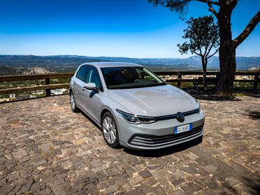 Volkswagen Golf 8 2.0 TDI EVO DSG SCR Life - 2021