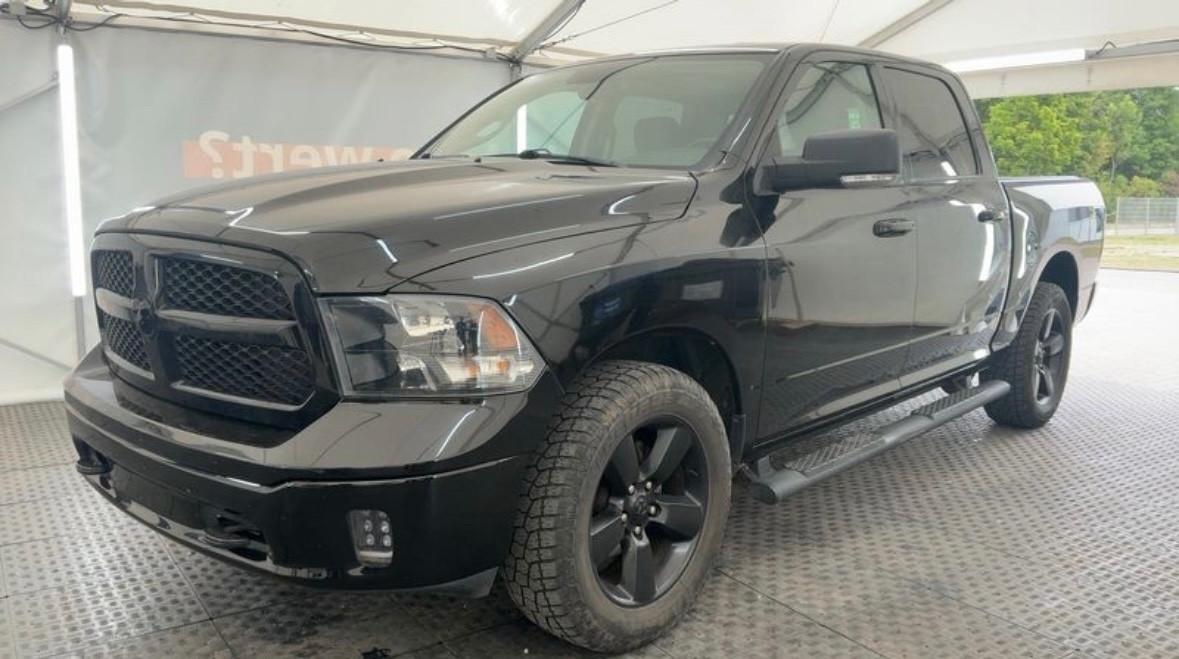 Dodge Ram Classic 5.7 V8 HEMI IVA COMPRESA