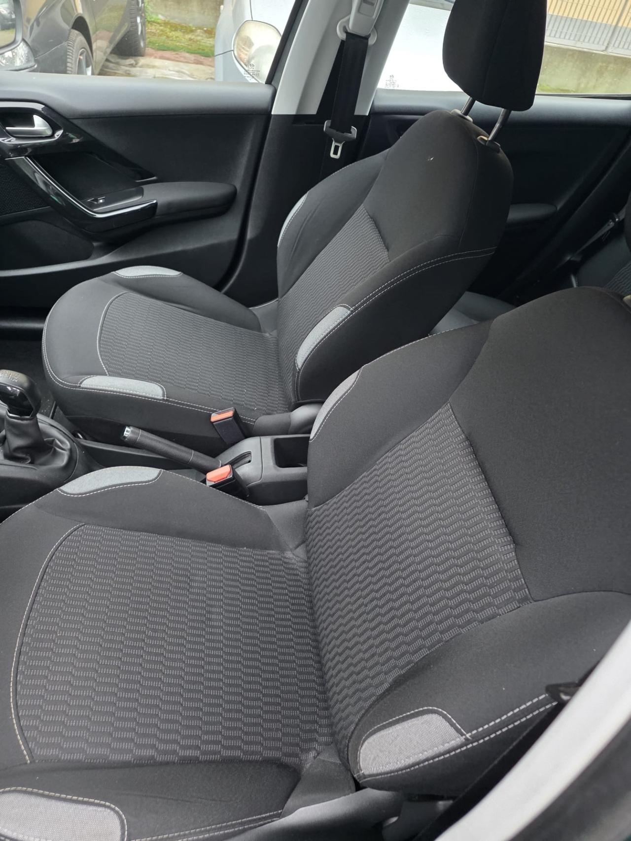 Peugeot 208 PureTech 68 5 porte Active