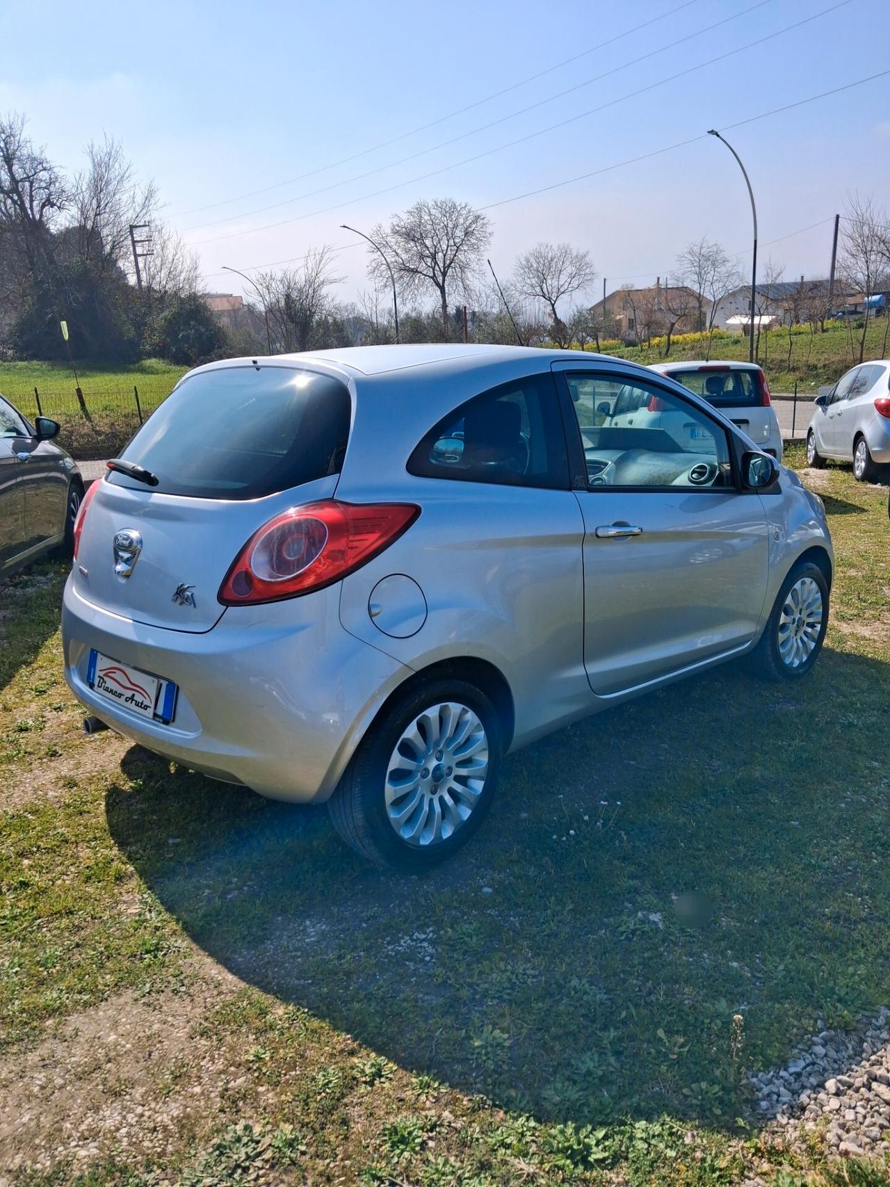 Ford Ka 1.3 TDCi 75CV Titanium