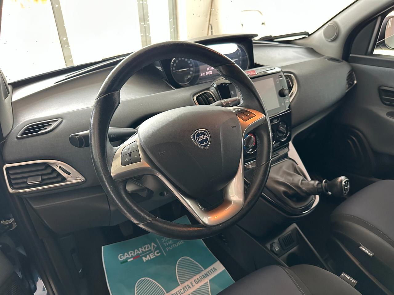 Lancia Ypsilon 1.0 FireFly 5 porte S&S Hybrid Gold "Km 38.000"