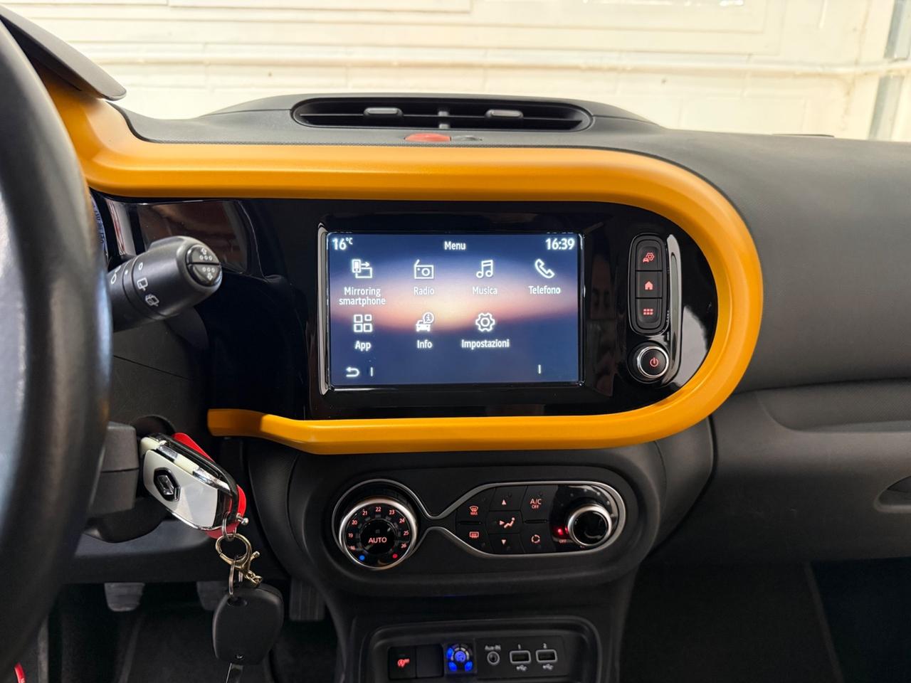 Renault Twingo SCe 65 CV Duel2