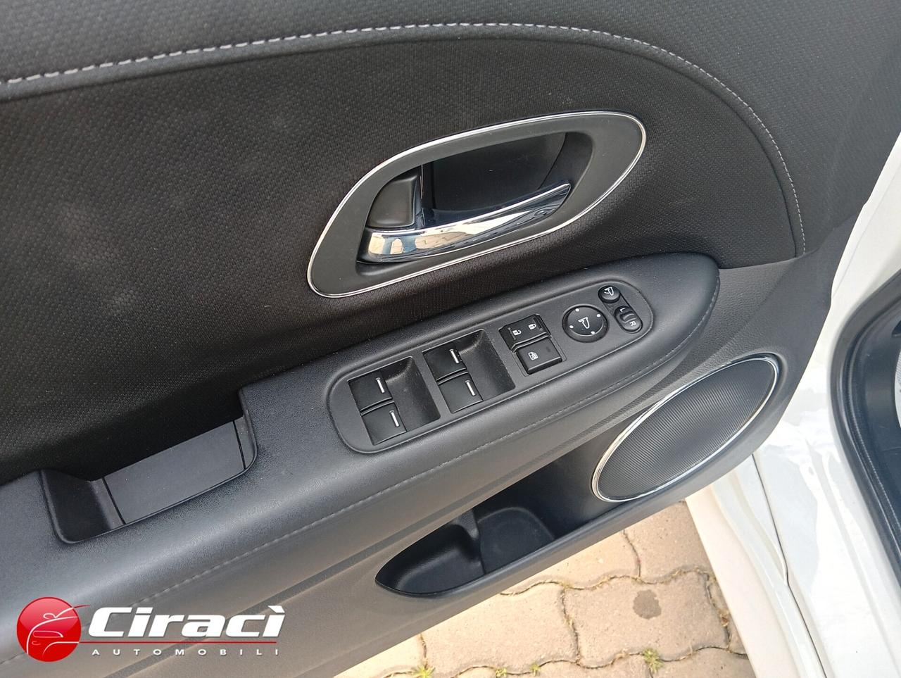 Honda HR-V 1.5 i-VTEC CVT Elegance Navi ADAS